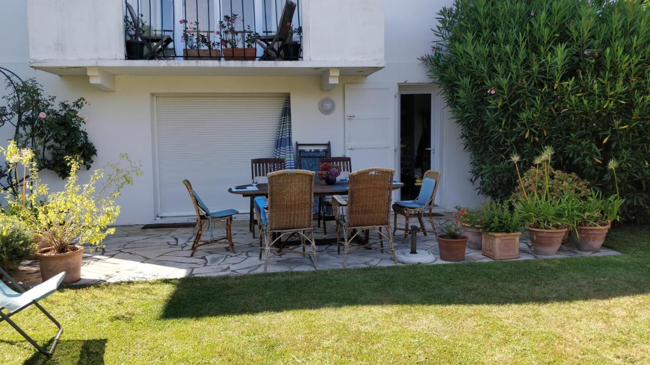 T1 Ou T2 Dans Villa Avec Jardin Proche Biarritz アングレット エクステリア 写真